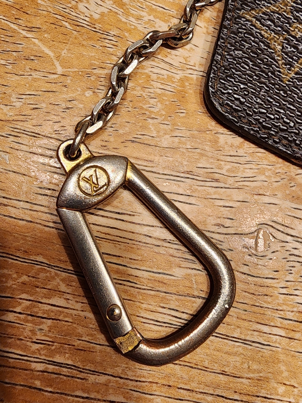 vintage Louis Vuitton Monogram Canvas Pochette Cles key pouch and coin purse. - Picture 3 of 15